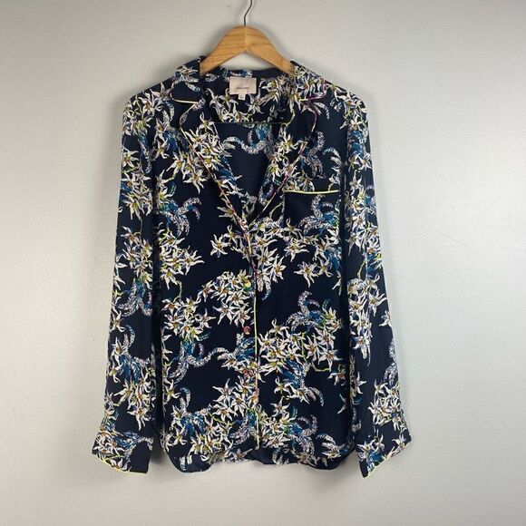Cinq à Sept Juliet Silk Floral Print Pajama Style Shirt - Picture 2 of 8